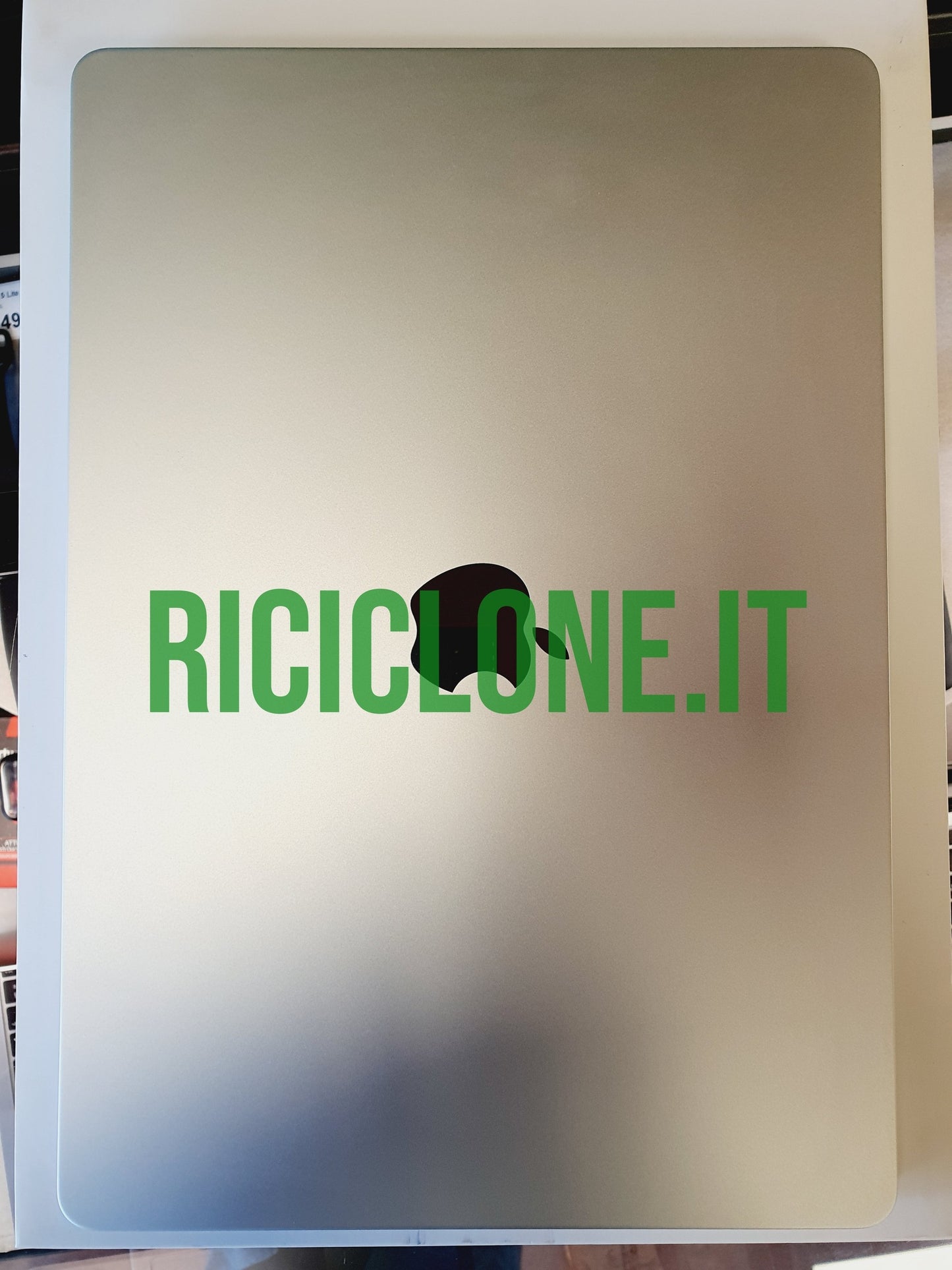 Apple MacBook Air 15" M2 - Ram 8 GB - SSD 256 GB - 2023