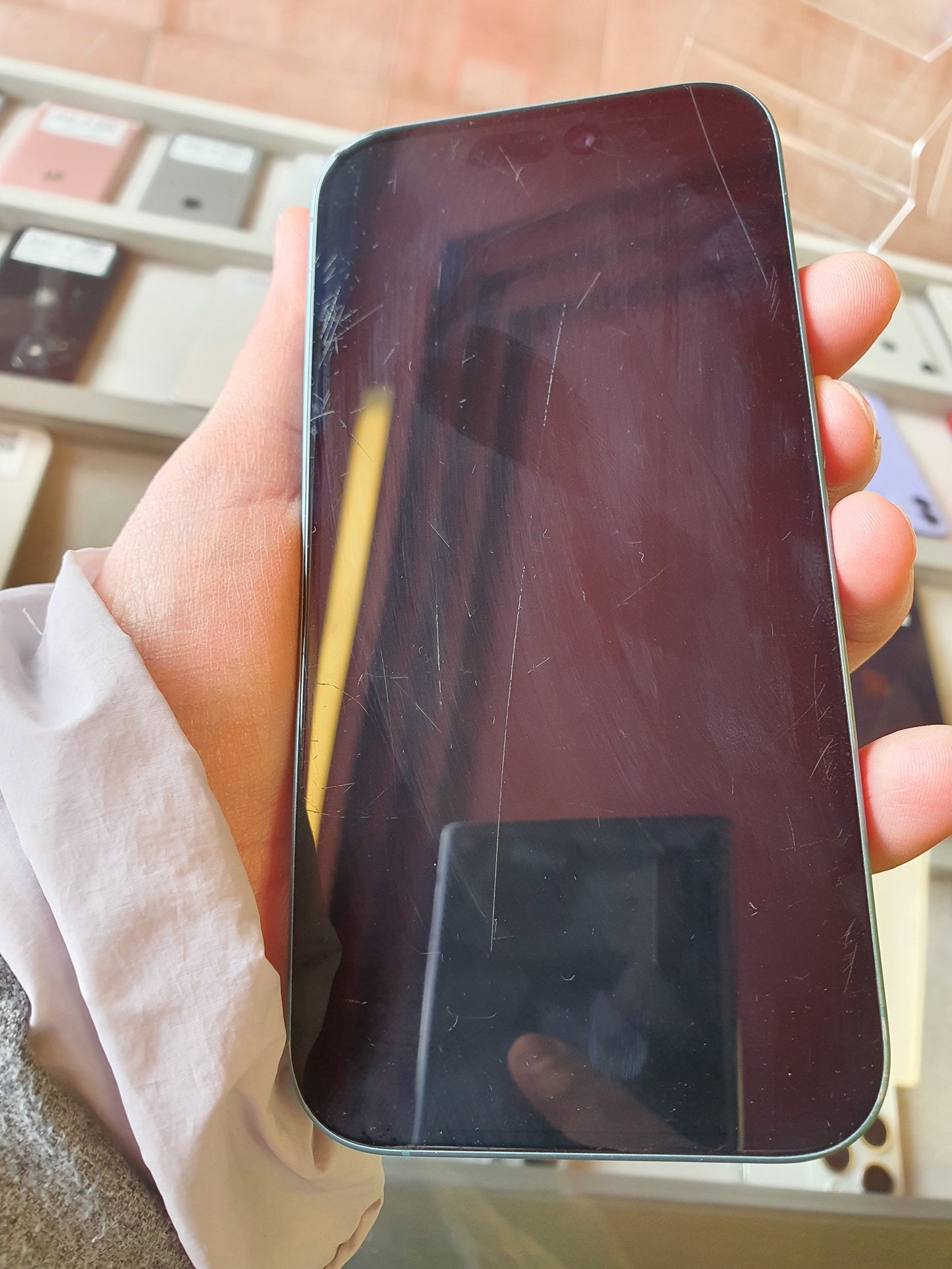 Apple iPhone 16 - 128gb - verde