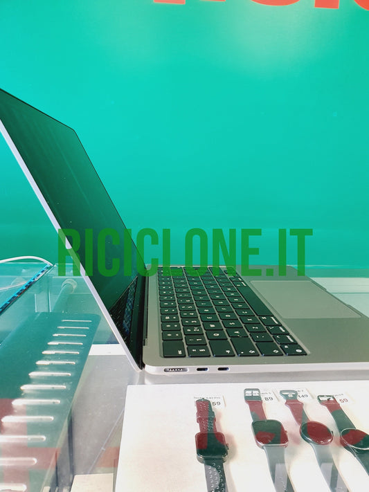 Apple MacBook Air 13.3" M3 - Ram 8 GB - SSD 256 GB - 2024