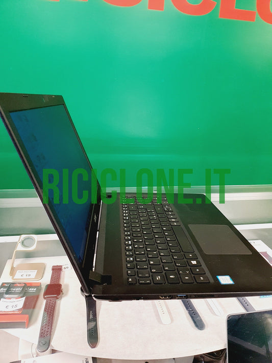 Acer Aspire 3 - A315-51 - 15.6" - 8gb RAM - HD 128 gb SSD - 500 gb HDD riciclone-smartphone