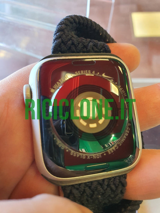 Apple Watch Serie 4 Nike cellular - 44mm - alluminio - argento