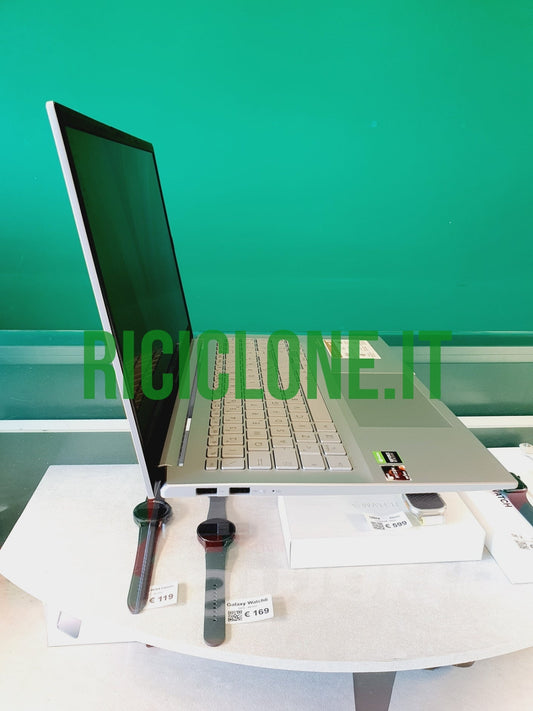 ASUS VivoBook M6500Q - 15.6" - 16gb RAM - 512gb SSD