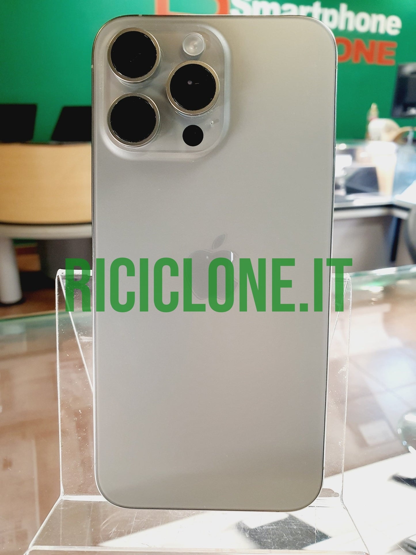 Apple iPhone 15 Pro Max - 512gb - grigio