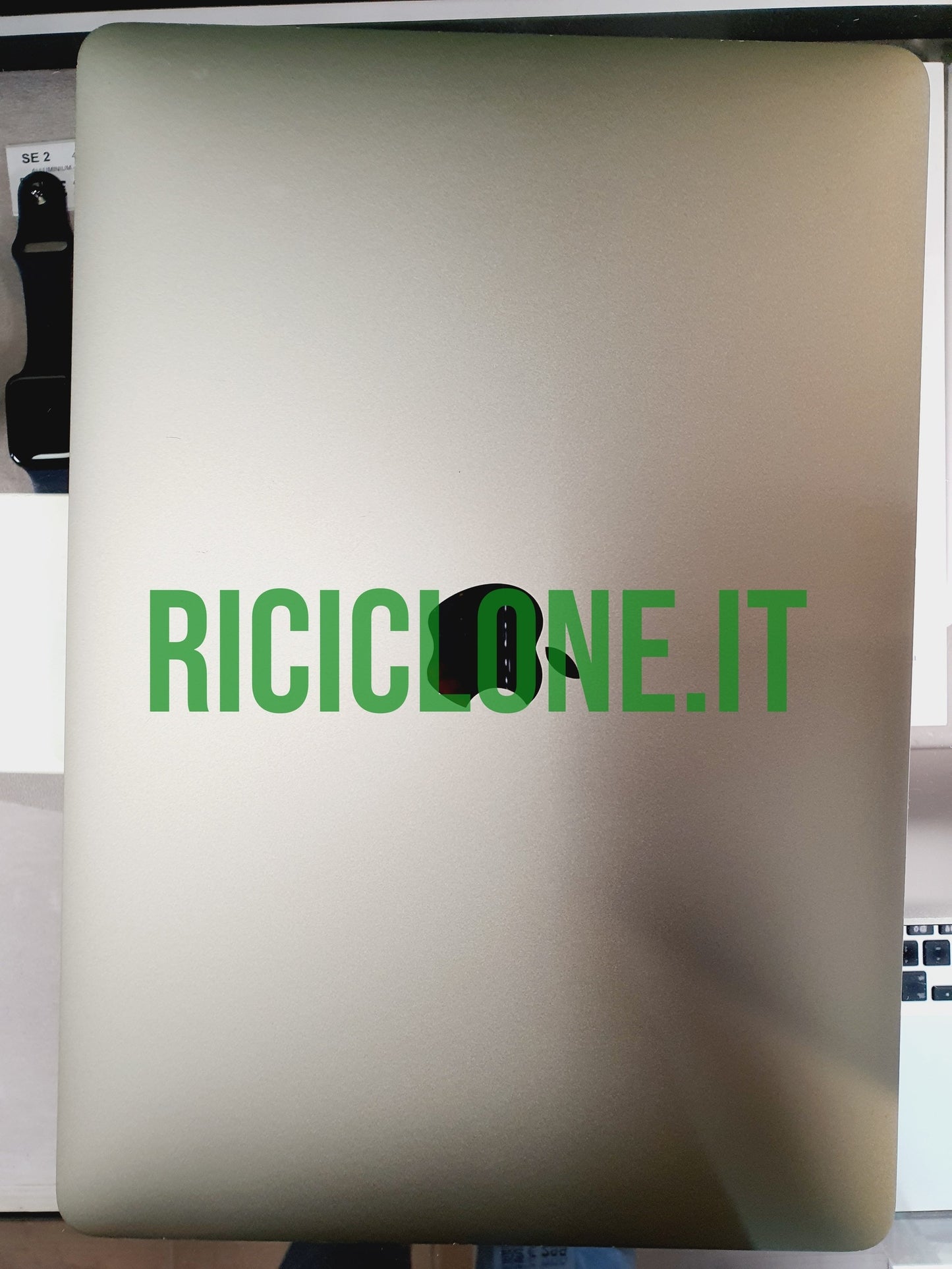 Apple MacBook Air 13.3" M1 - Ram 8 GB - SSD 256 GB - 2020