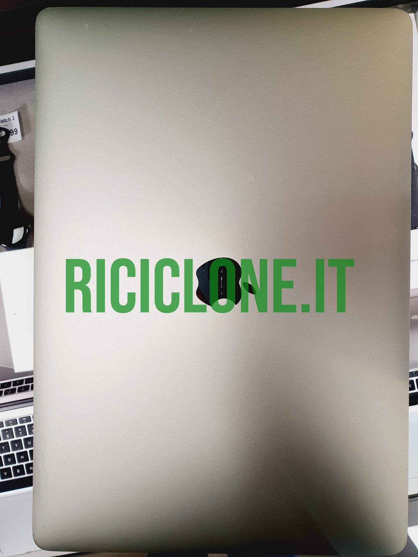 Apple MacBook Pro Retina 15" - 16 gb RAM - 1 Tb SSD 2017