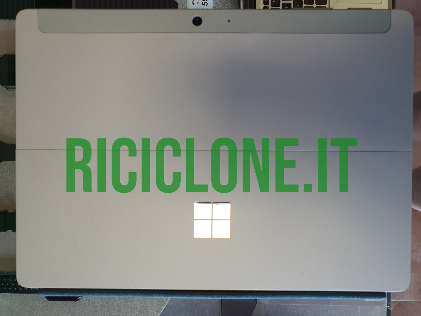 Microsoft Surface Go 3 - 64gb - 4gb RAM