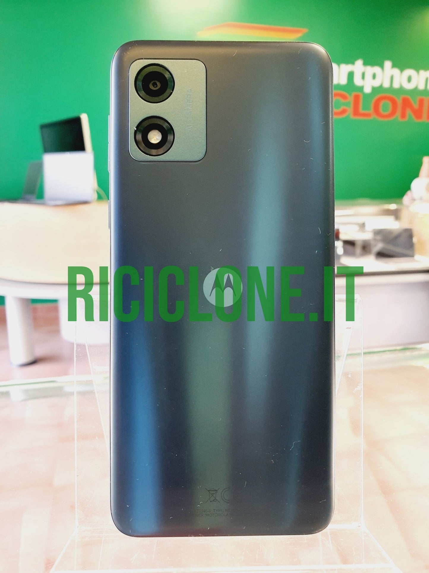 Motorola Moto e13 - 64gb - verde