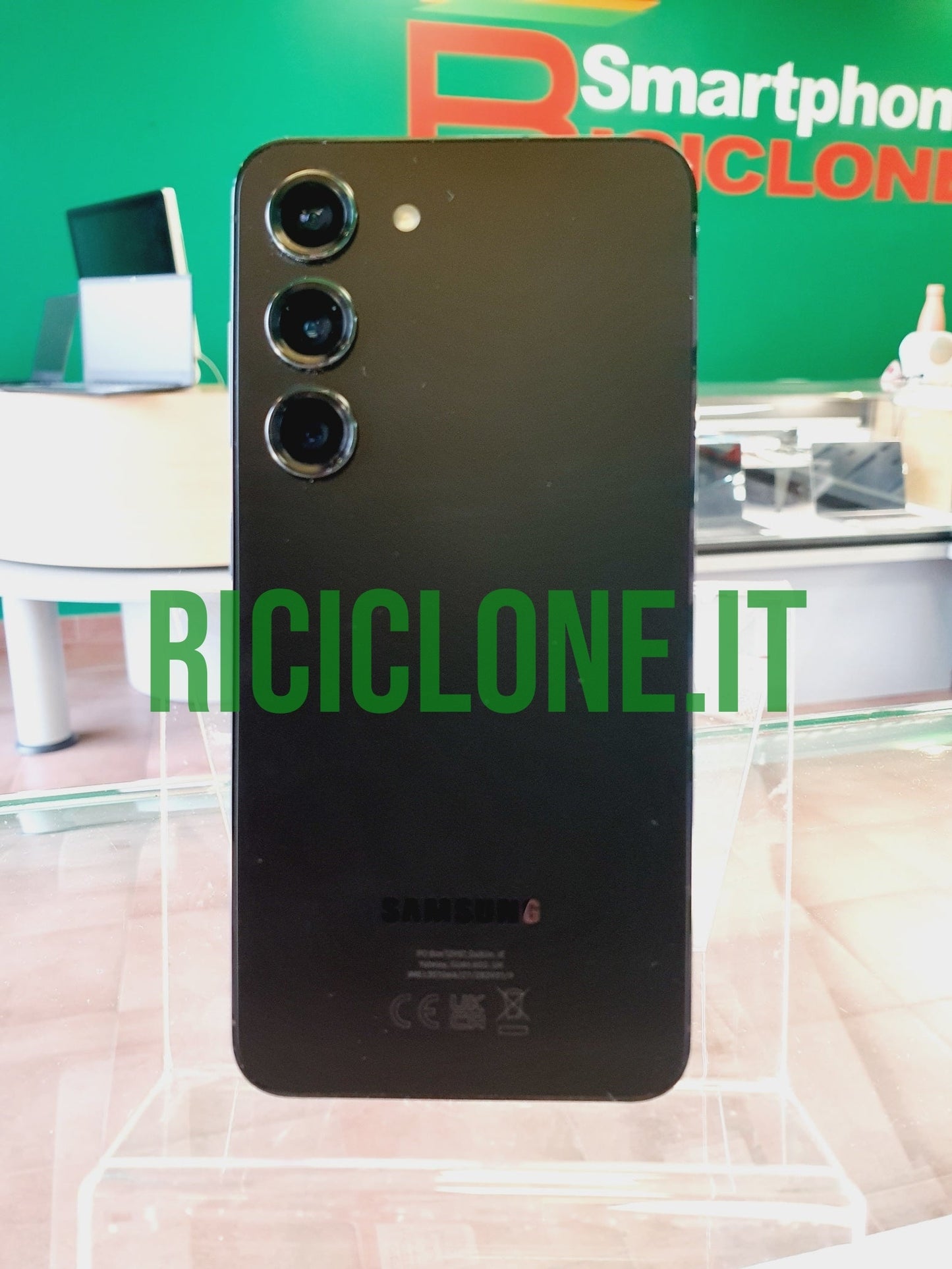 Samsung Galaxy S23 - 128gb - nero