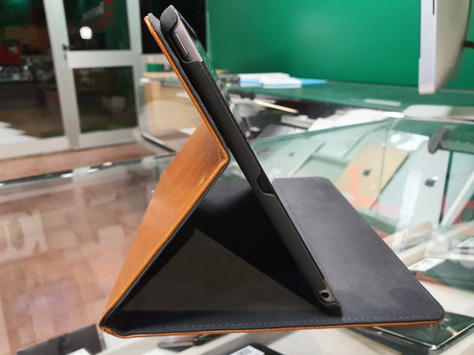 Custodia a libro iPad 9,7" 2017-18 in pelle