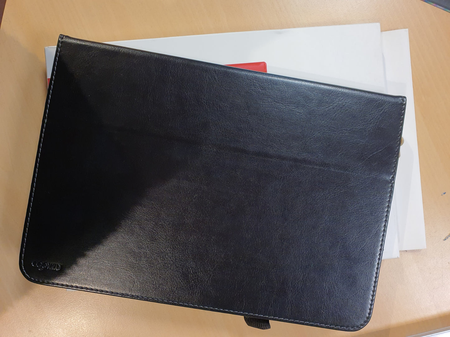 Custodia a libro iPad 10,1" in similpelle