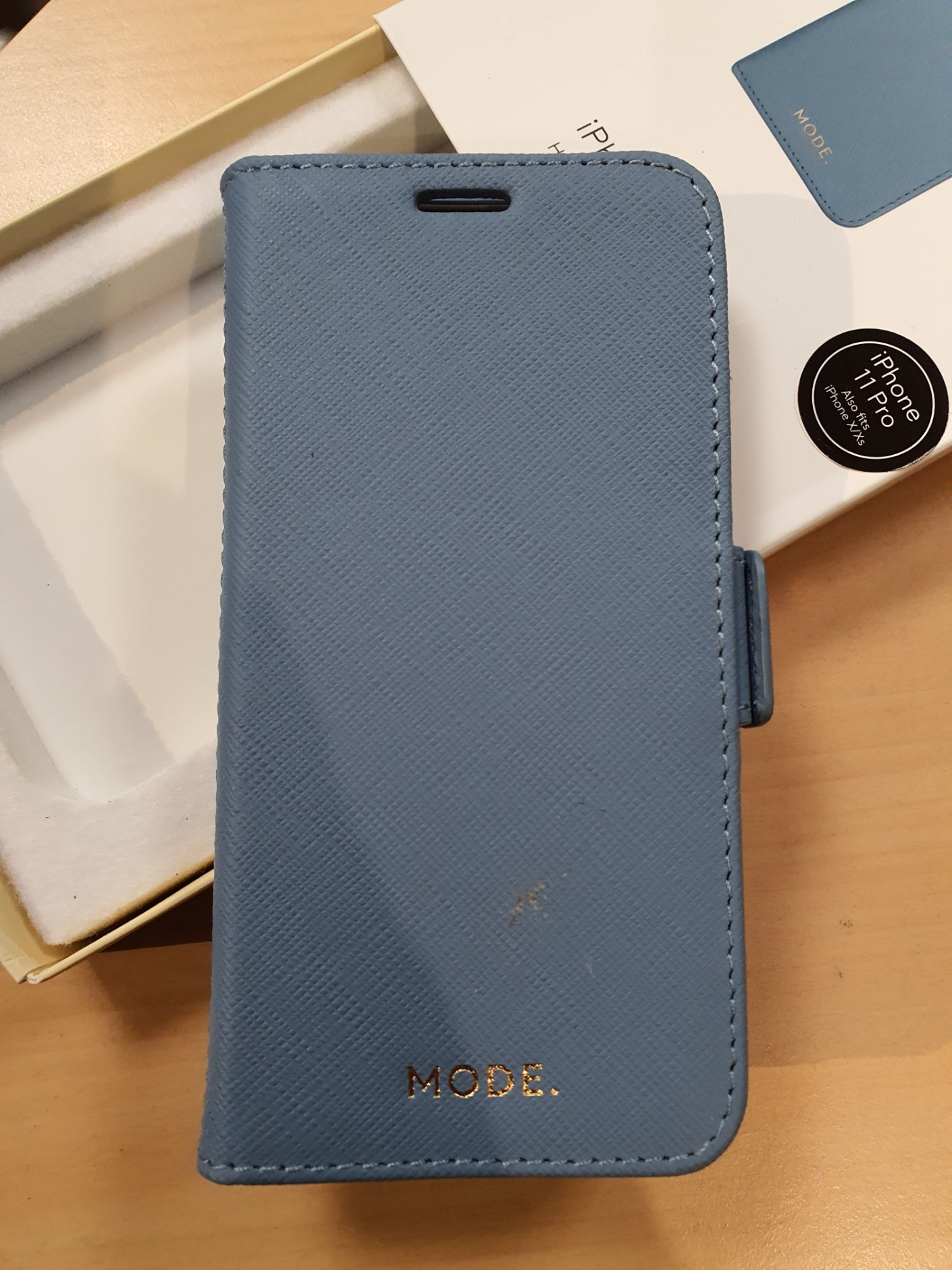 Cover Apple iPhone 11 Pro a libro in pelle