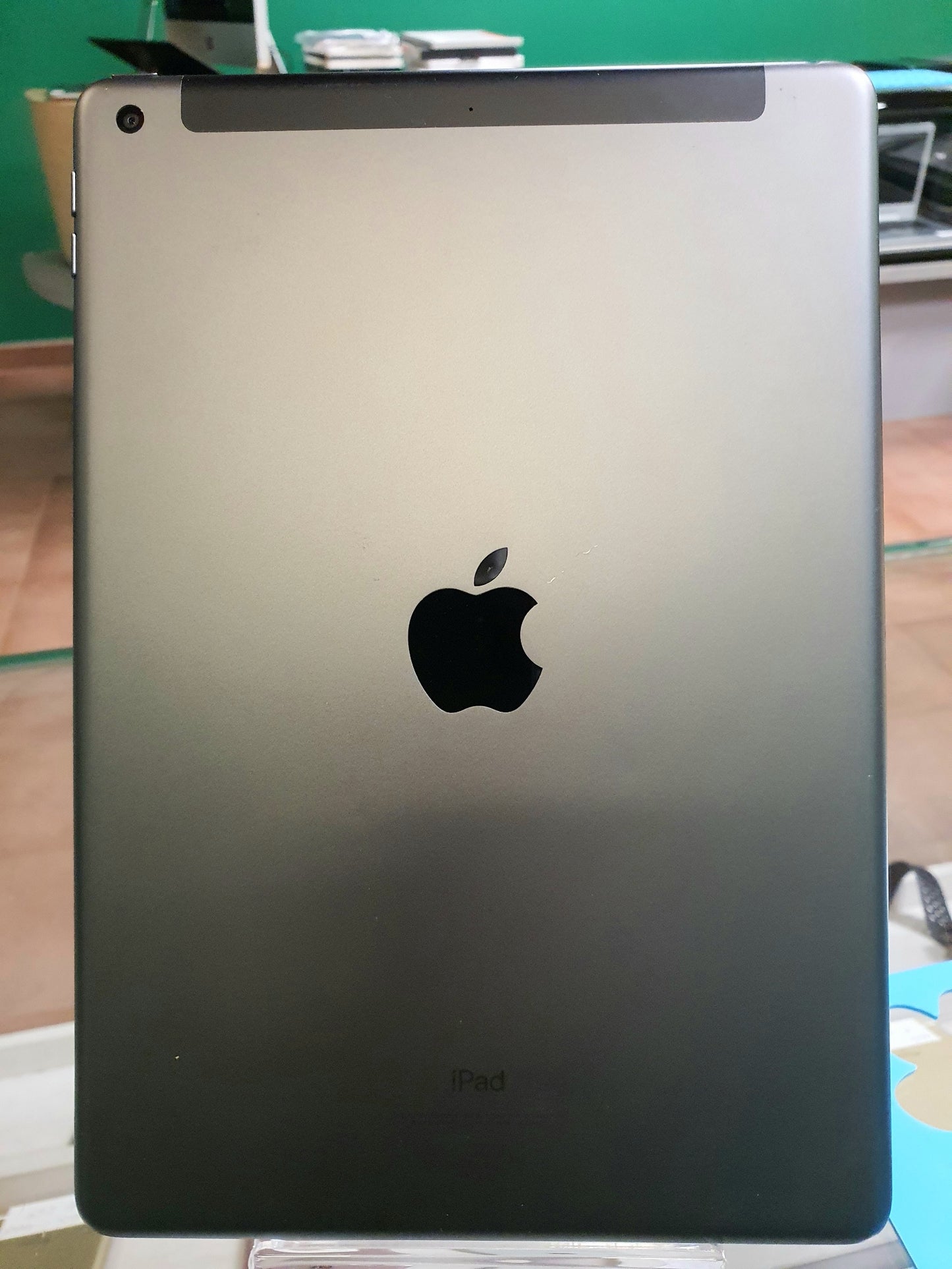 Apple iPad 7 generazione 2019 - 32gb - wifi+cell - grigio