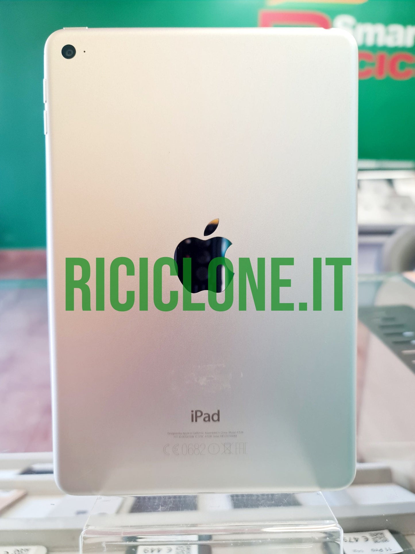 Apple iPad Mini 4 - 128gb - wifi - argento