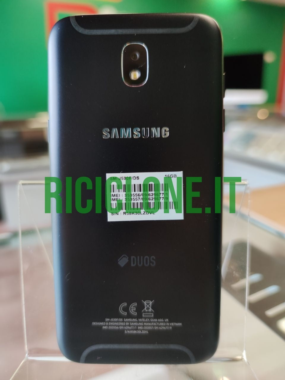 Samsung Galaxy J5 2017 - 16gb - nero