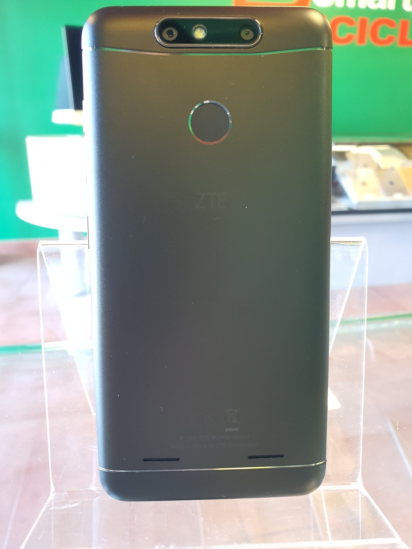 ZTE Blade V8 Mini - 16gb - nero