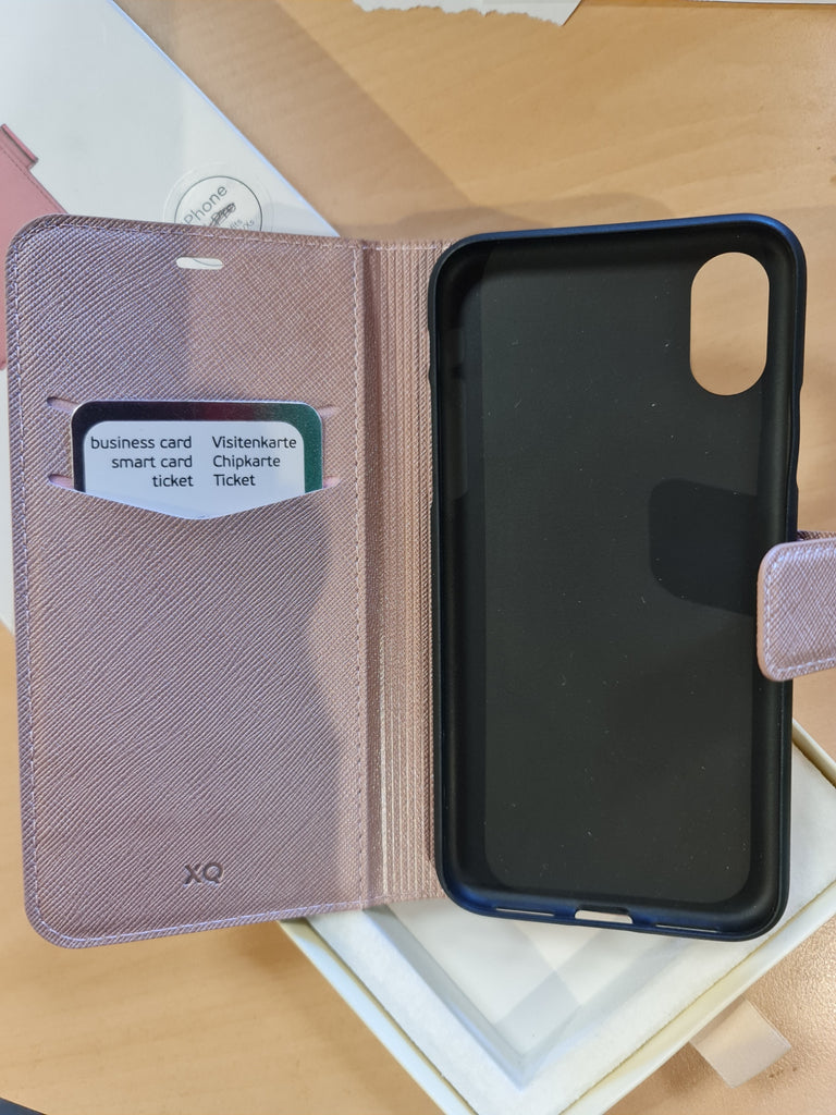 Cover Apple iPhone XS a libro