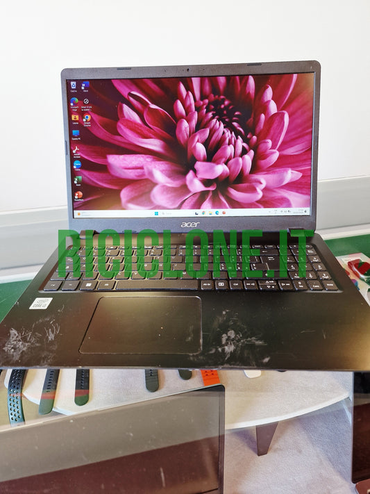 Acer Aspire 3 A315-56 - 15.6" - 8gb RAM - HD 238 gb SSD