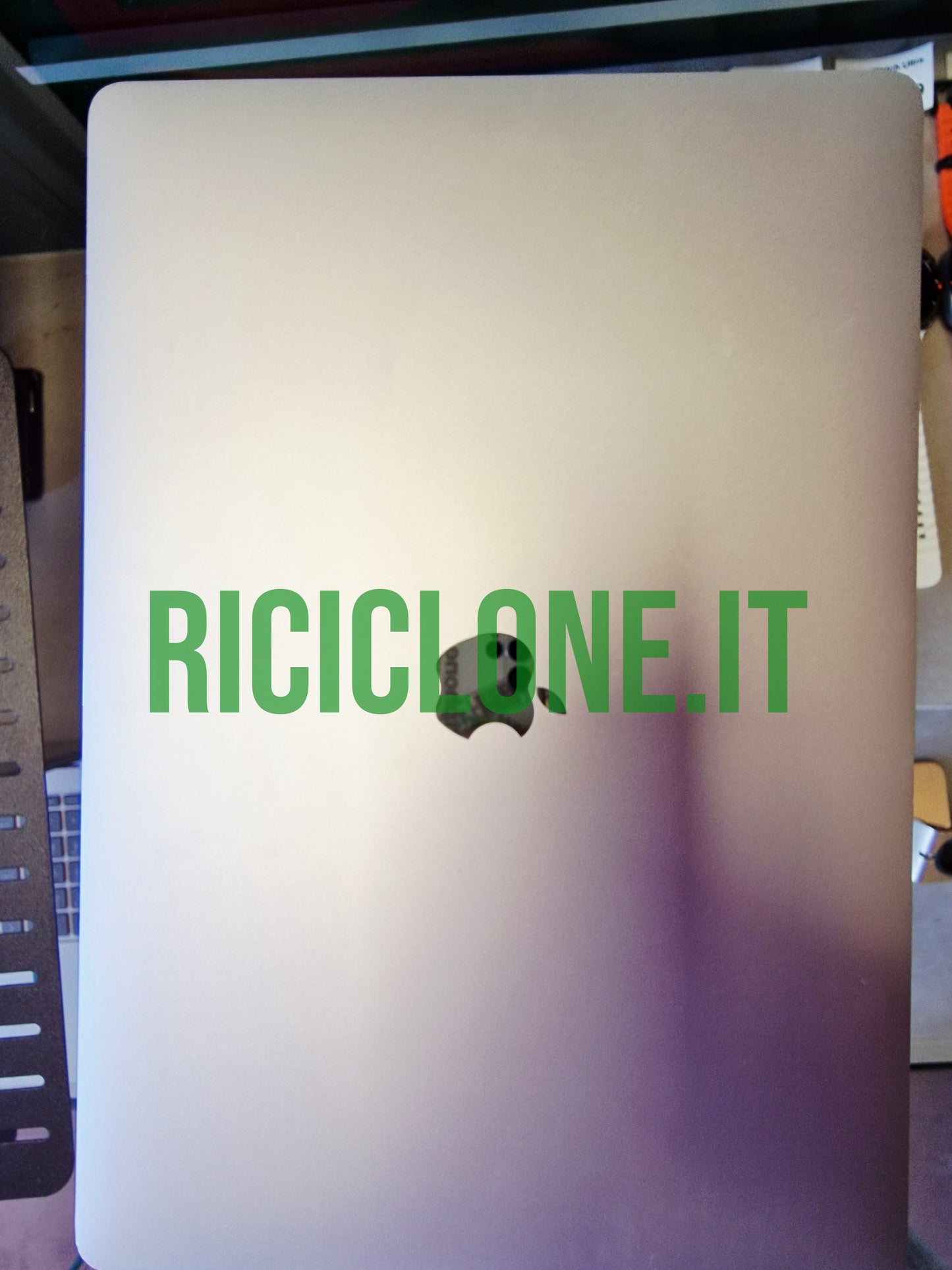 Apple MacBook Pro Retina 16" - 16 gb RAM - 1 Tb SSD (2019) argento