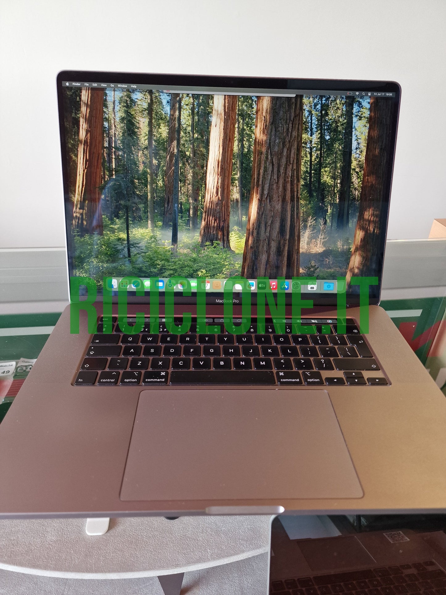 Apple MacBook Pro Retina 16" - 32 gb RAM - 1 Tb SSD (2019)