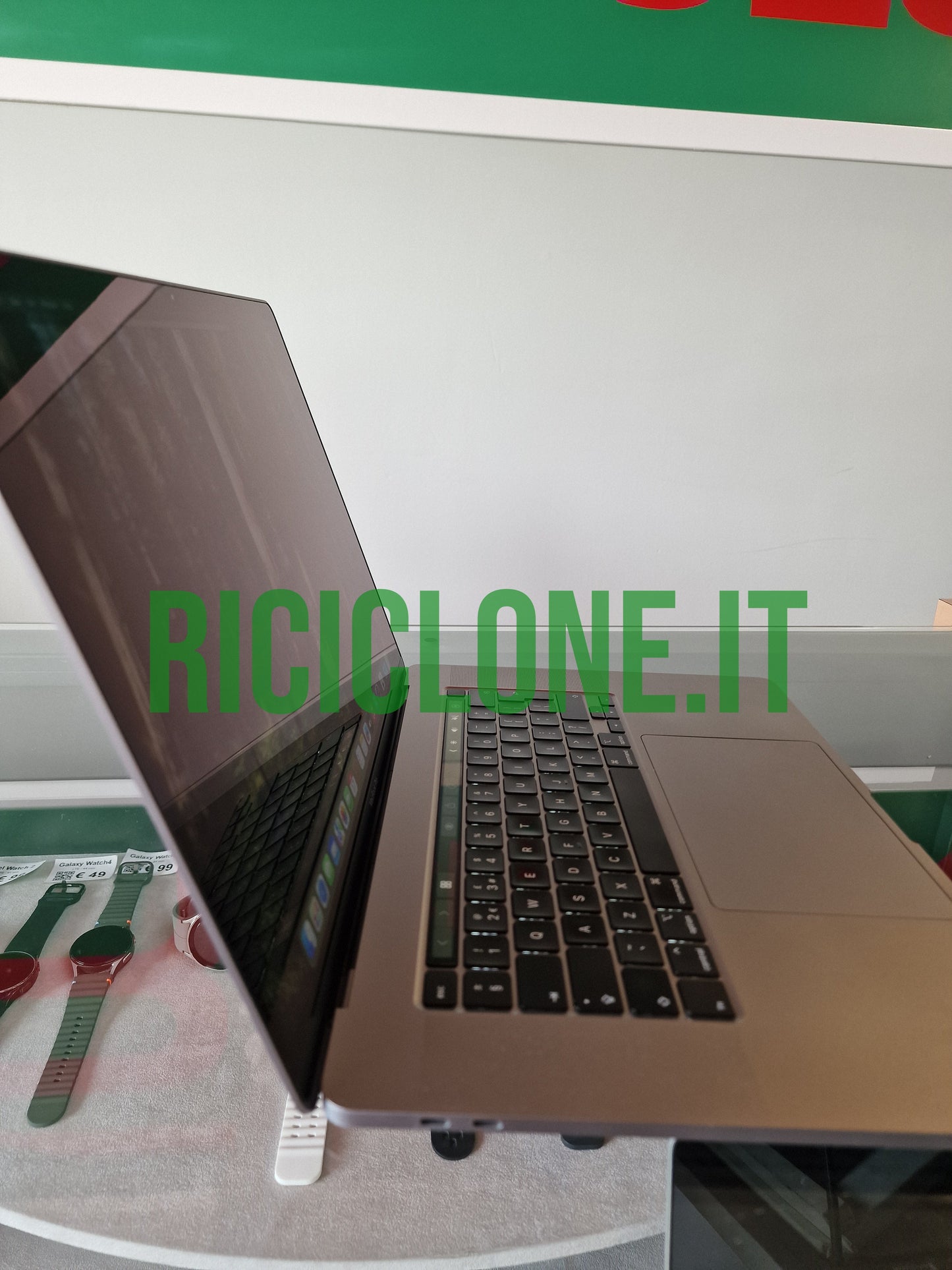 Apple MacBook Pro Retina 16" - 32 gb RAM - 1 Tb SSD (2019)