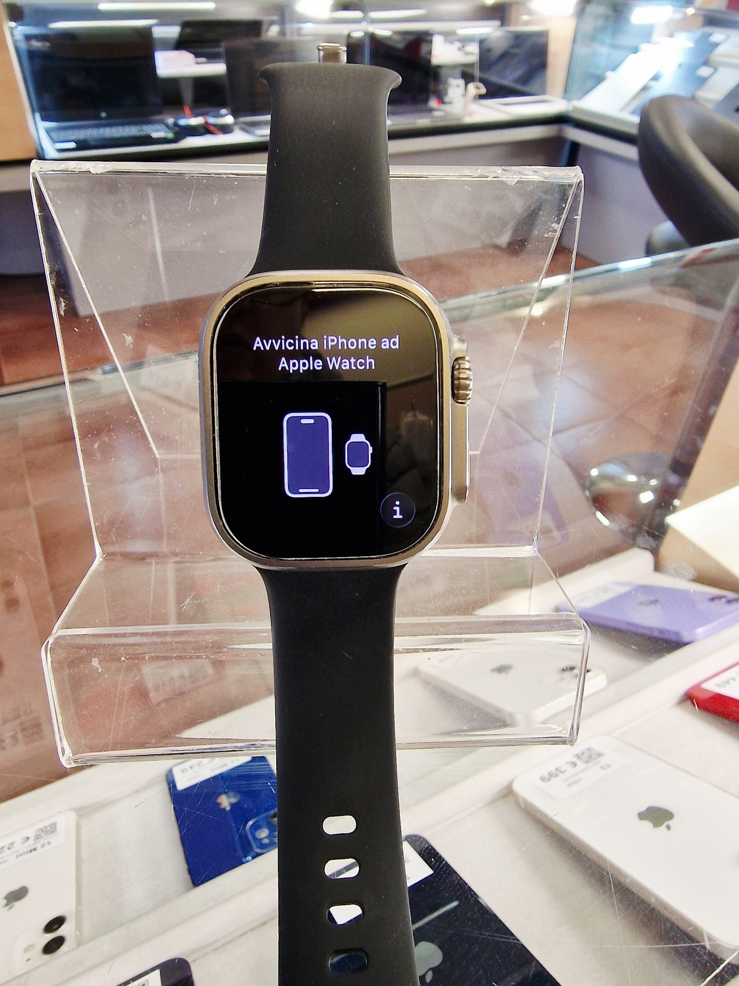 Apple Watch Ultra - cellular - 49mm - titanio