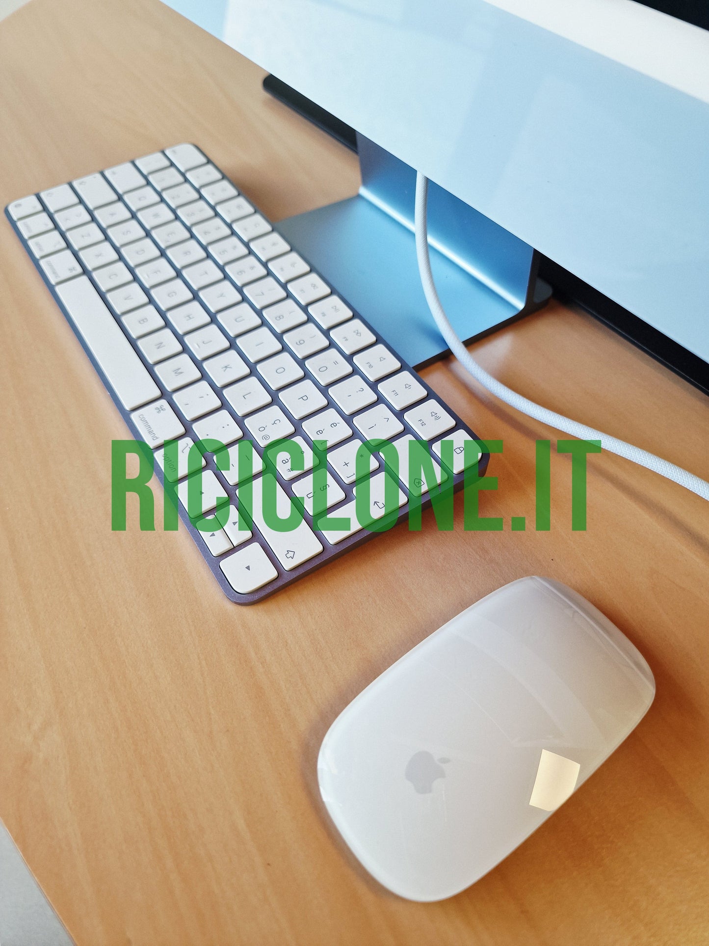 Apple iMac 24" M1 - HD 256gb SSD - 8 gb RAM (2021) - blu
