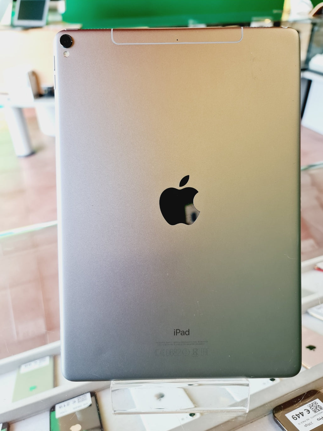 Apple iPad Pro (2017) - 10,5" - 256gb - wifi + cellular - grigio