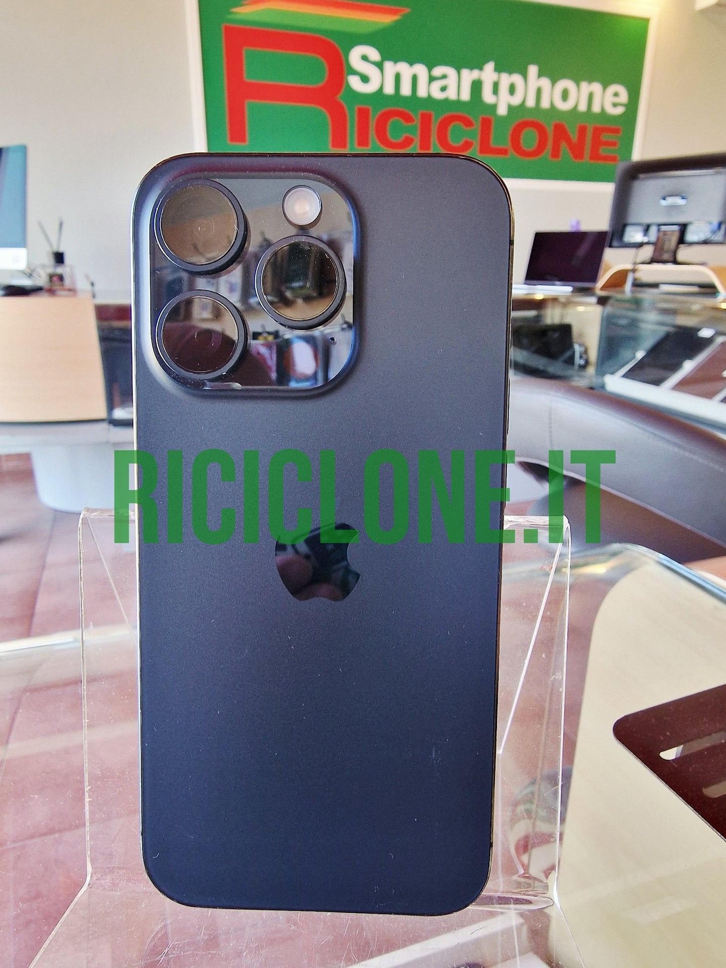 Apple iPhone 15 Pro - 256gb - blu