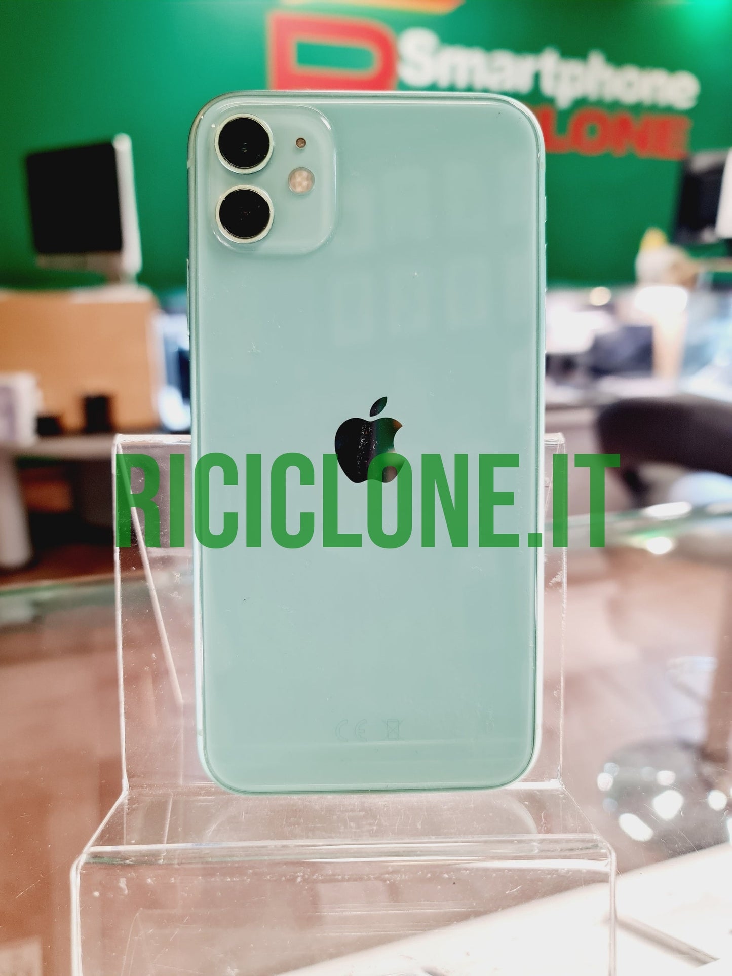 Apple iPhone 11 - 64gb - verde