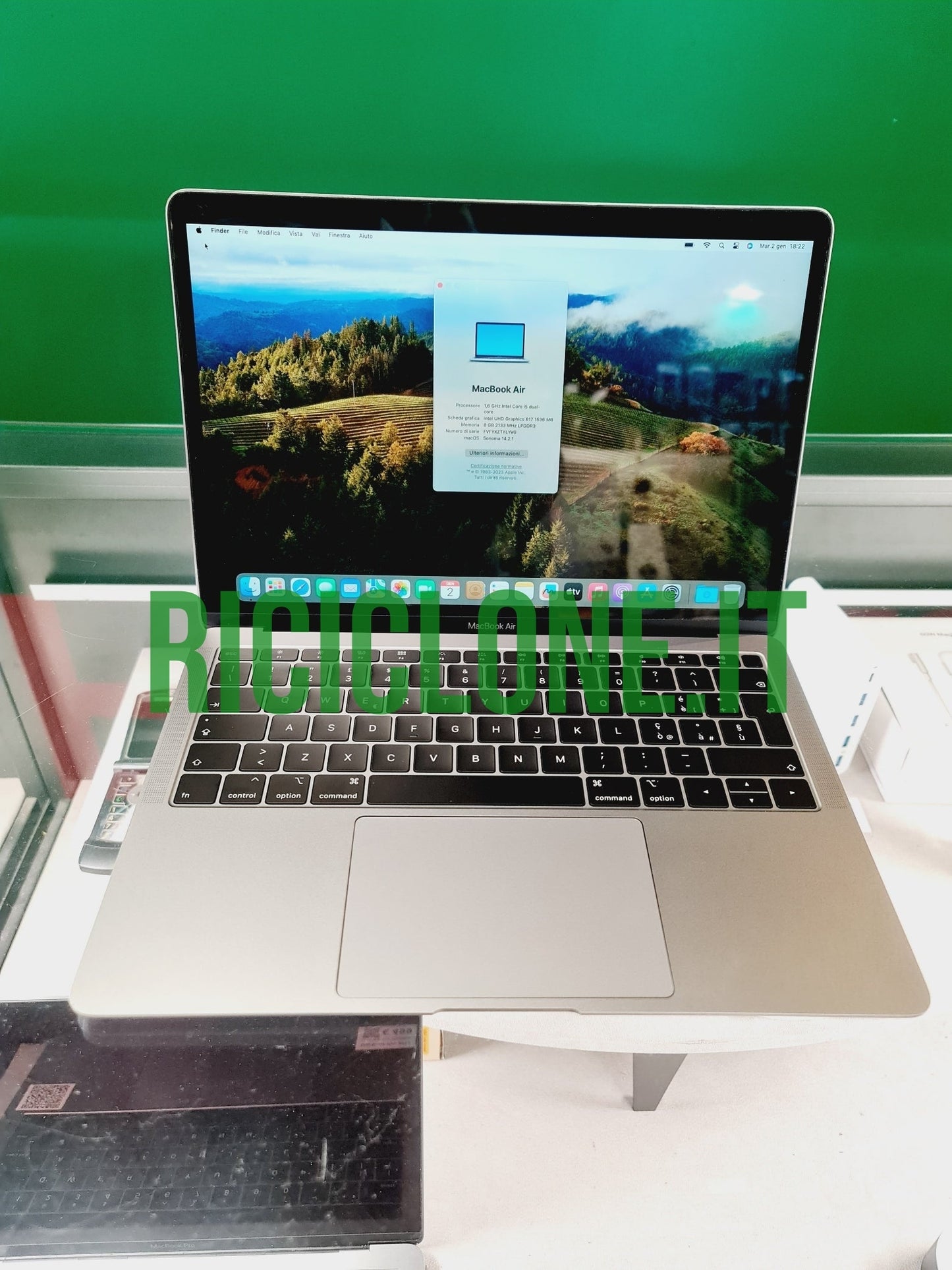 Apple MacBook Air 13" Retina - Ram 8 gb - SSD 128 GB - 2019