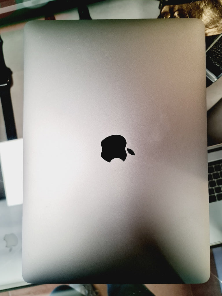 Apple MacBook Air 13" Retina - Ram 8 gb - SSD 256 GB - 2020