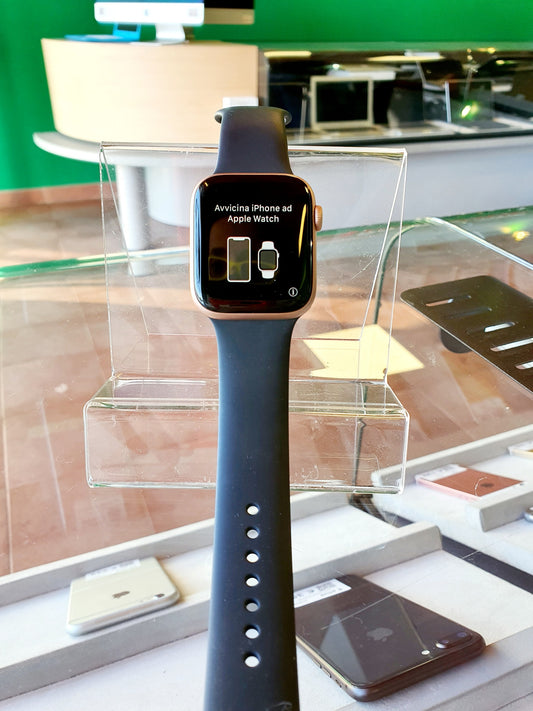 Apple Watch Serie 5 GPS - 44mm - alluminio - oro
